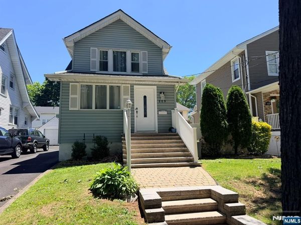 209 Summit Avenue, BOGOTA, NJ 07603