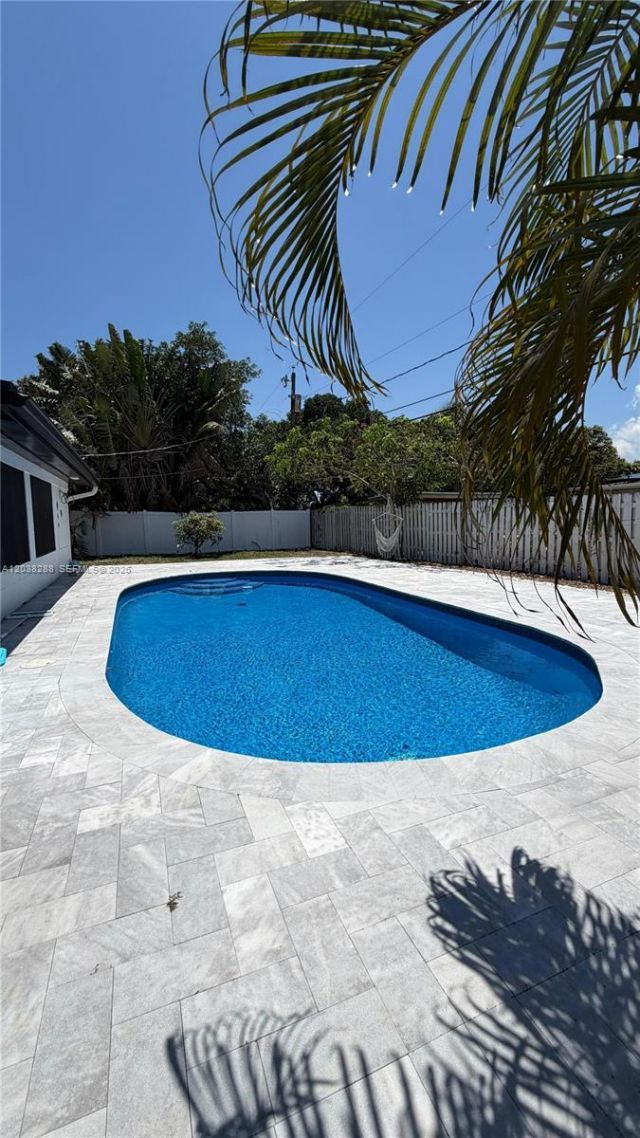 4161 NE 17th Ave , Pompano Beach, FL 33064 Photo