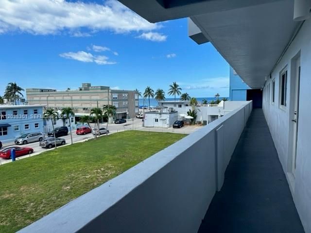 320 S Surf Rd , Unit 305, Hollywood, FL 33019 Photo