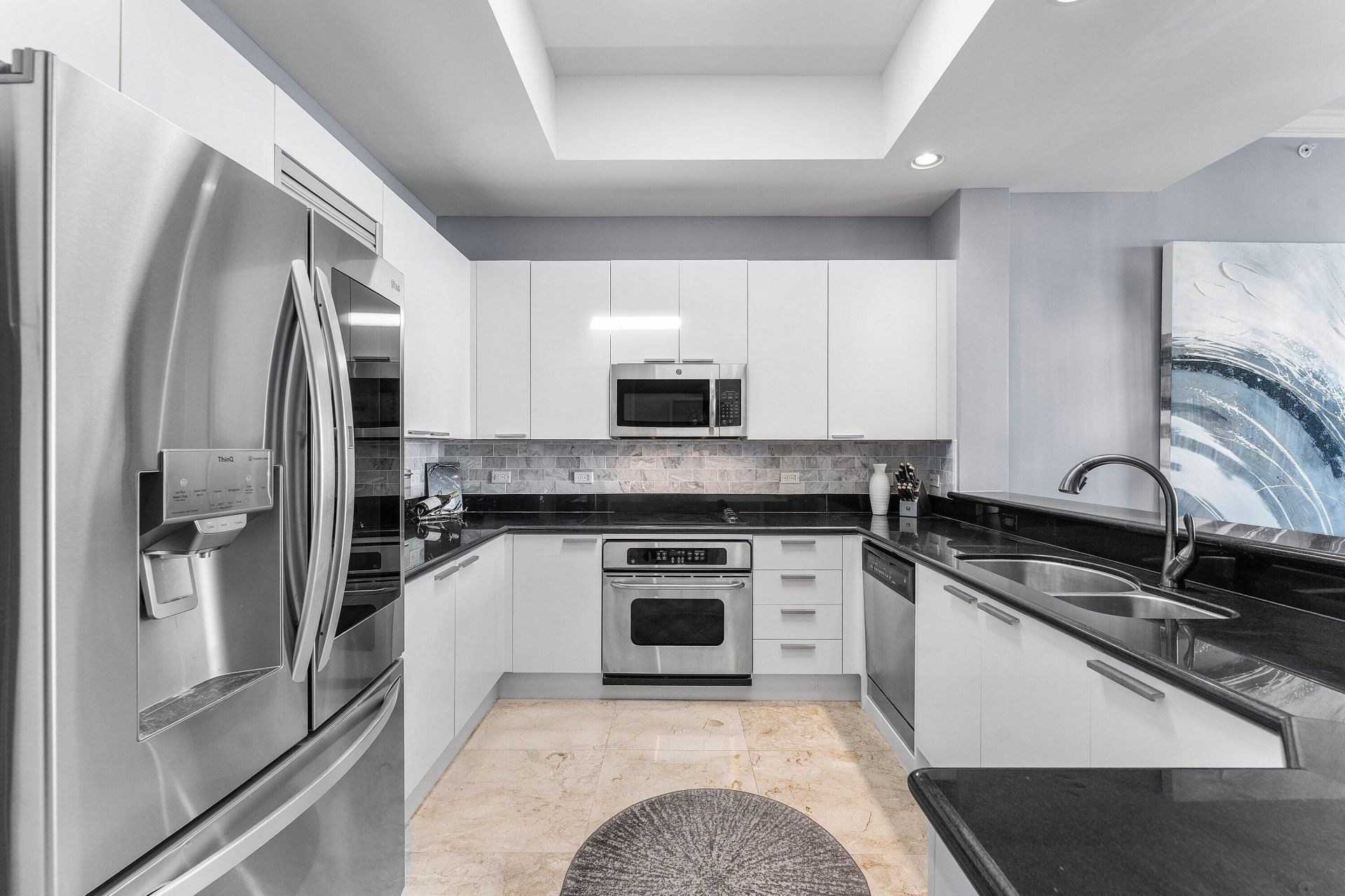 2640 Lake Shore Drive, Unit 2215, Riviera Beach, FL 33404 Photo