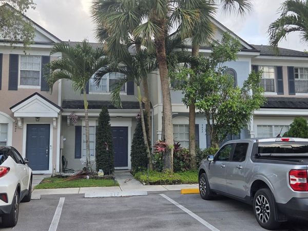 5448 Jubilee Way, Unit 217, Margate, FL 33063