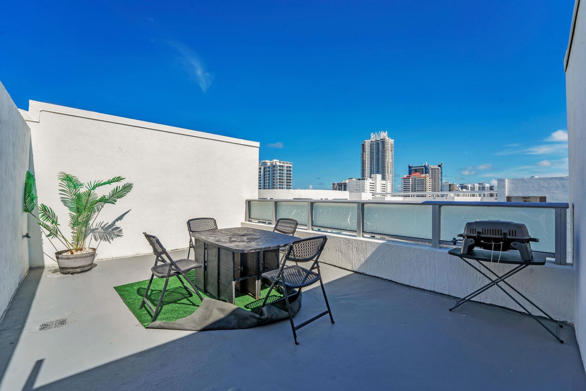 6620 Indian Creek Drive, Unit 602, Miami Beach, FL 33141 Photo
