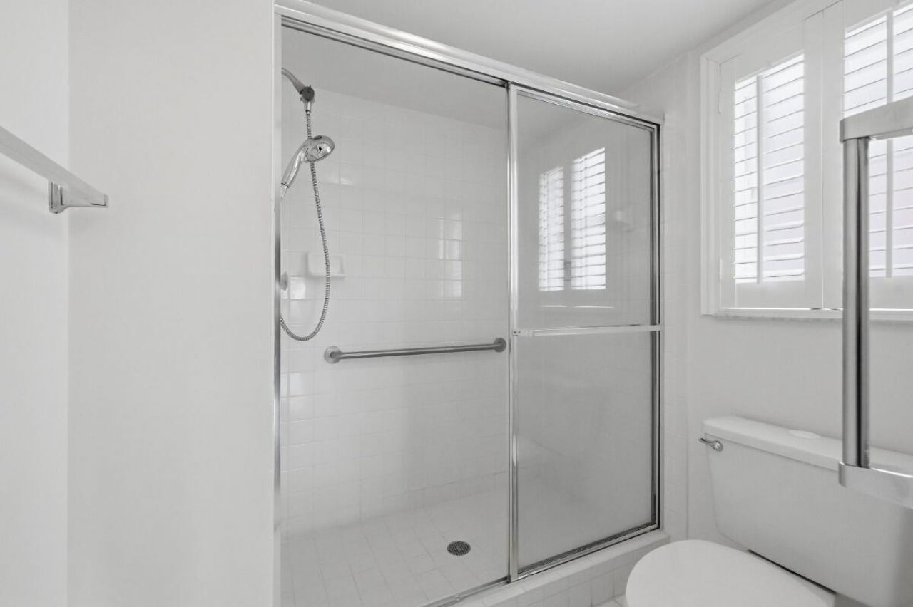 7649 E Granville Drive, Unit 301, Tamarac, FL 33321 Photo