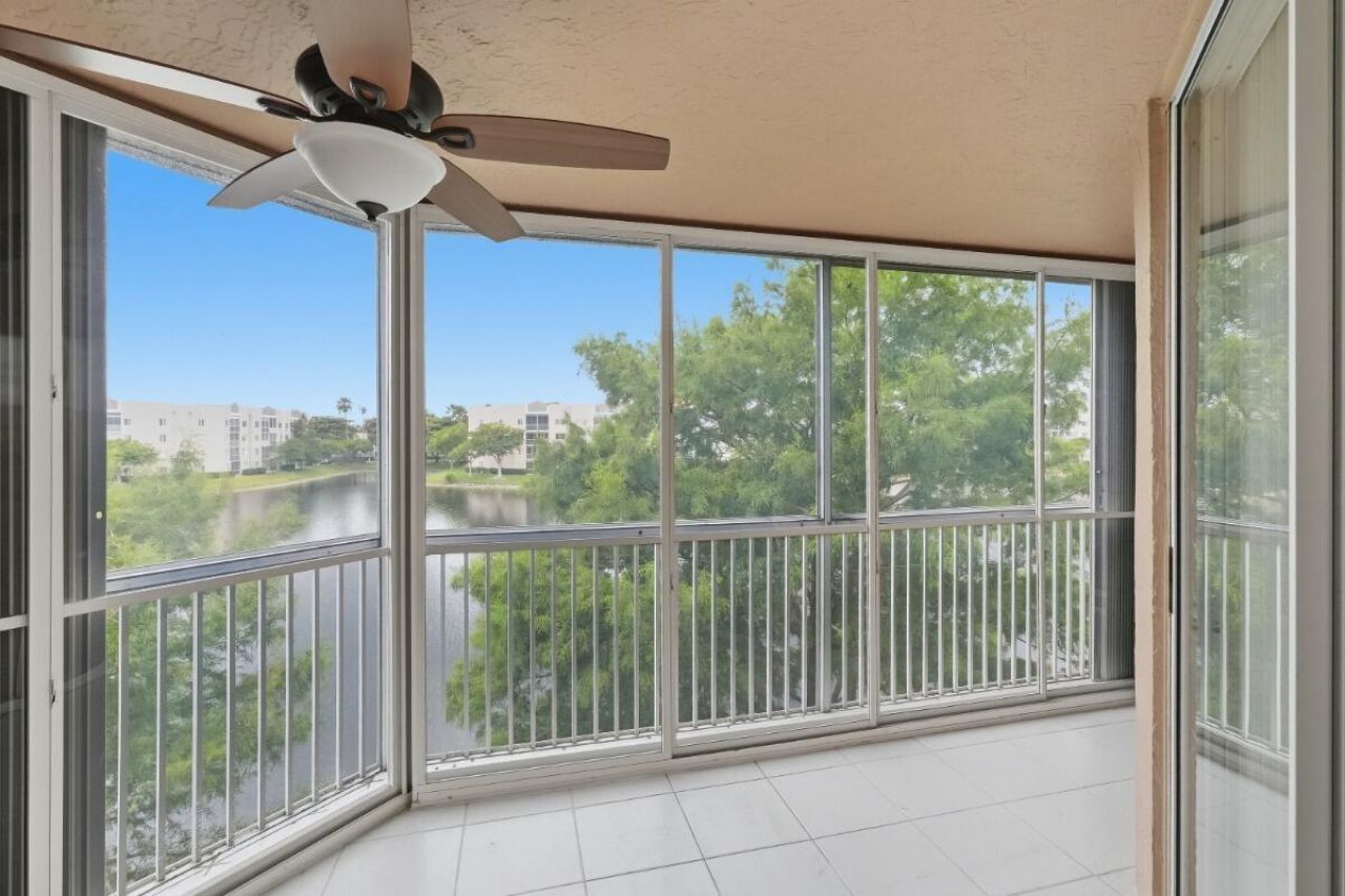 7649 E Granville Drive, Unit 301, Tamarac, FL 33321 Photo