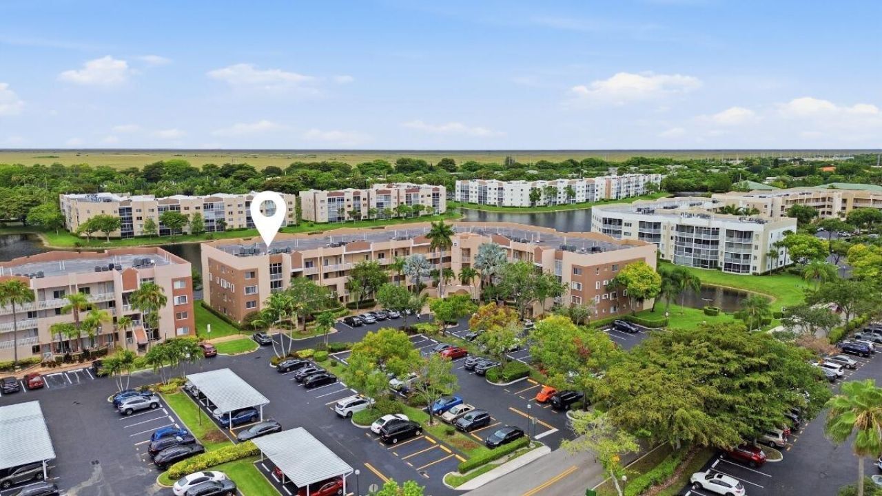 7649 E Granville Drive, Unit 301, Tamarac, FL 33321 Photo