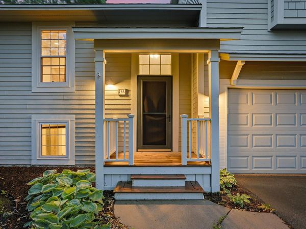 785 Santa Vera Drive, Chanhassen, MN 55317