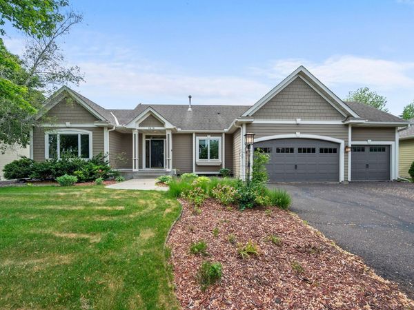 3878 Arlington Drive, Woodbury, MN 55129