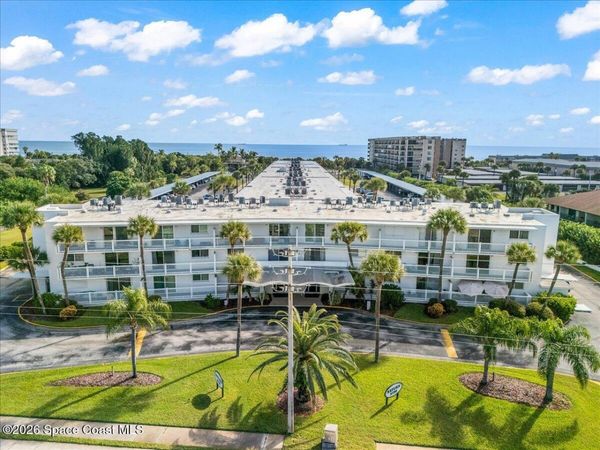 3190 N Atlantic Avenue , Unit 204, Cocoa Beach, FL 32931