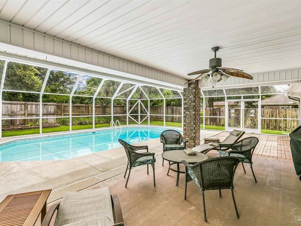 8494 Ferlon Ave, Pensacola, FL 32526