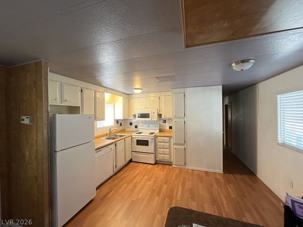 3481 Cape Cod Drive , Las Vegas, NV 89122