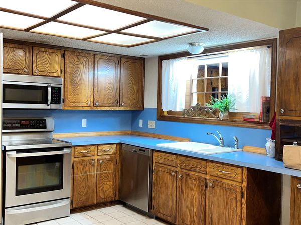 209 Oak Crest LN , Georgetown, TX 78628