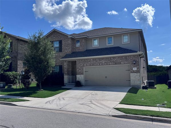 533 Gabrielle Anne DR, Leander, TX 78641