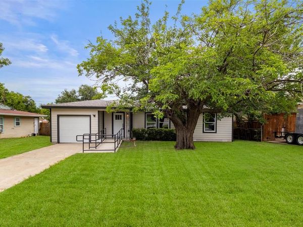 425 Browning Drive, Arlington, TX 76010