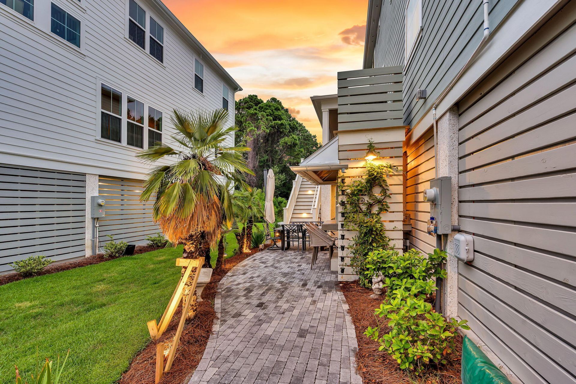 1068 Capersview Court Photo 6