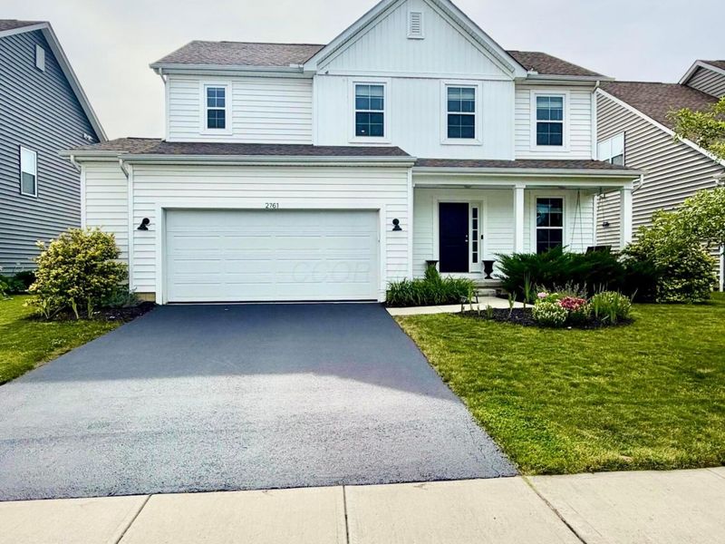 2761 Newbern Drive E, Blacklick, OH 43004 Photo 1