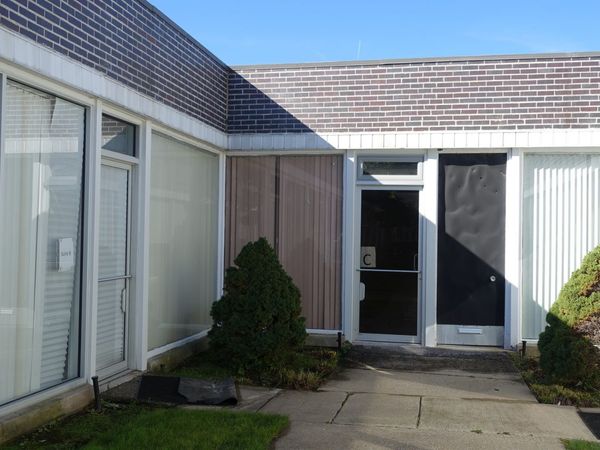 3300 W Peterson Avenue , Chicago, IL 60659