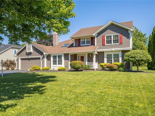 12 Old Country Lane , Fairport, NY 14450