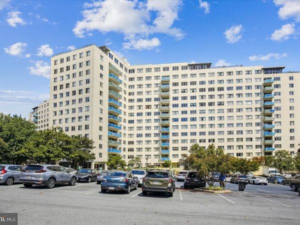 10201 GROSVENOR PLACE, Unit 1205, NORTH BETHESDA, MD 20852