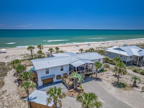 956 W Gorrie Drive , St George Islan, FL 32328