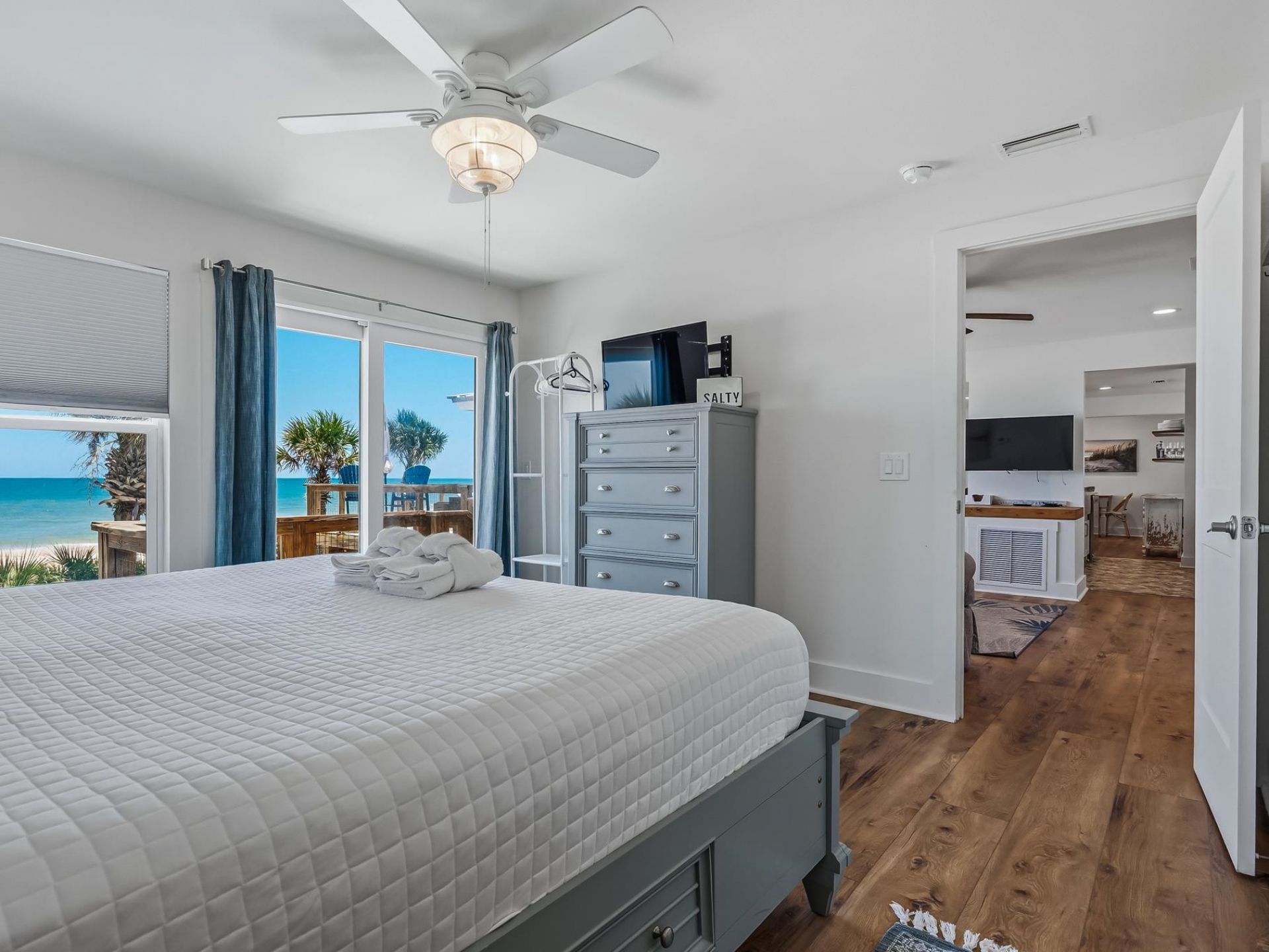 956 W Gorrie Drive, Saint George Island, FL 32328 Photo