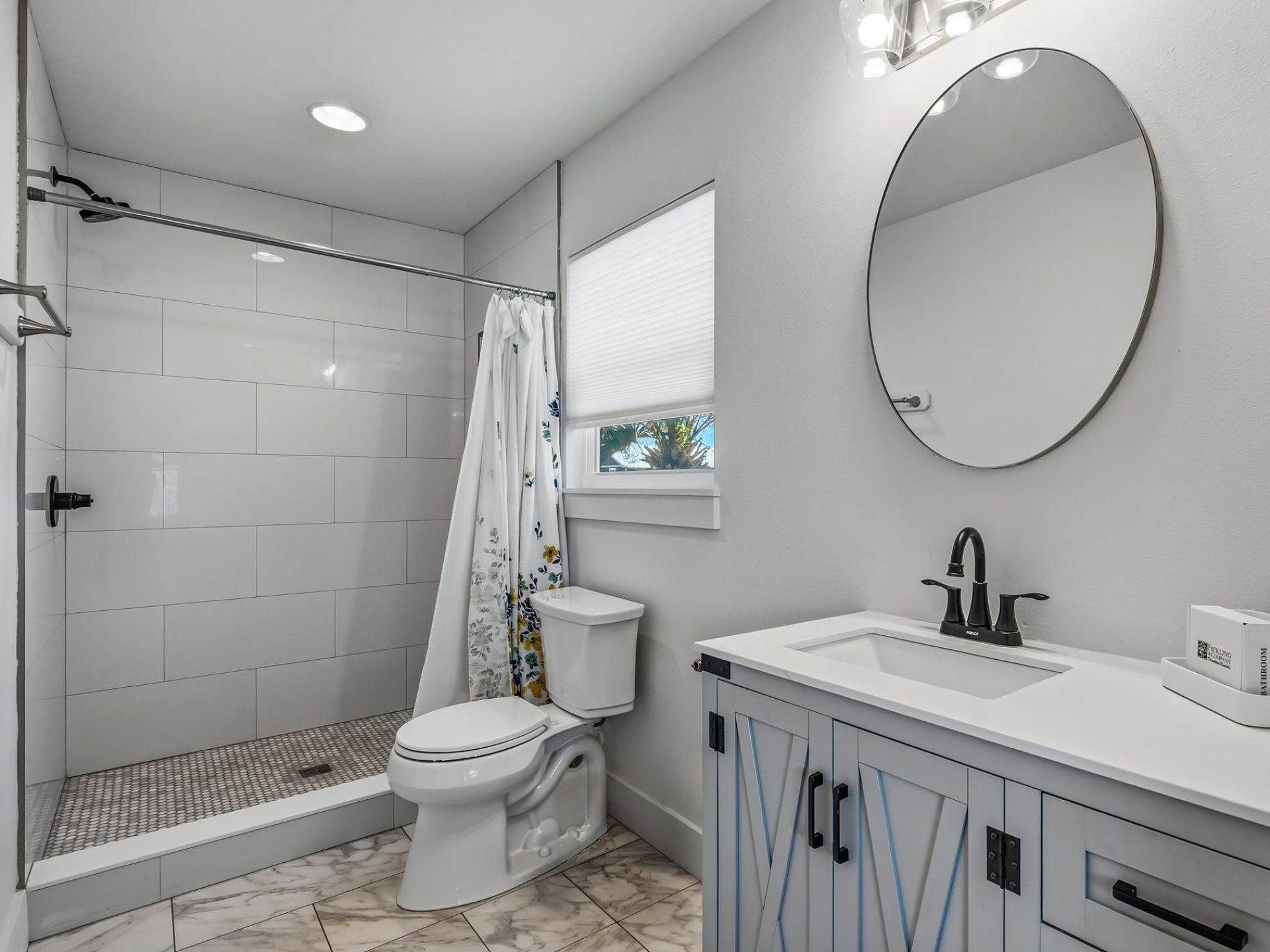 956 W Gorrie Drive, Saint George Island, FL 32328 Photo