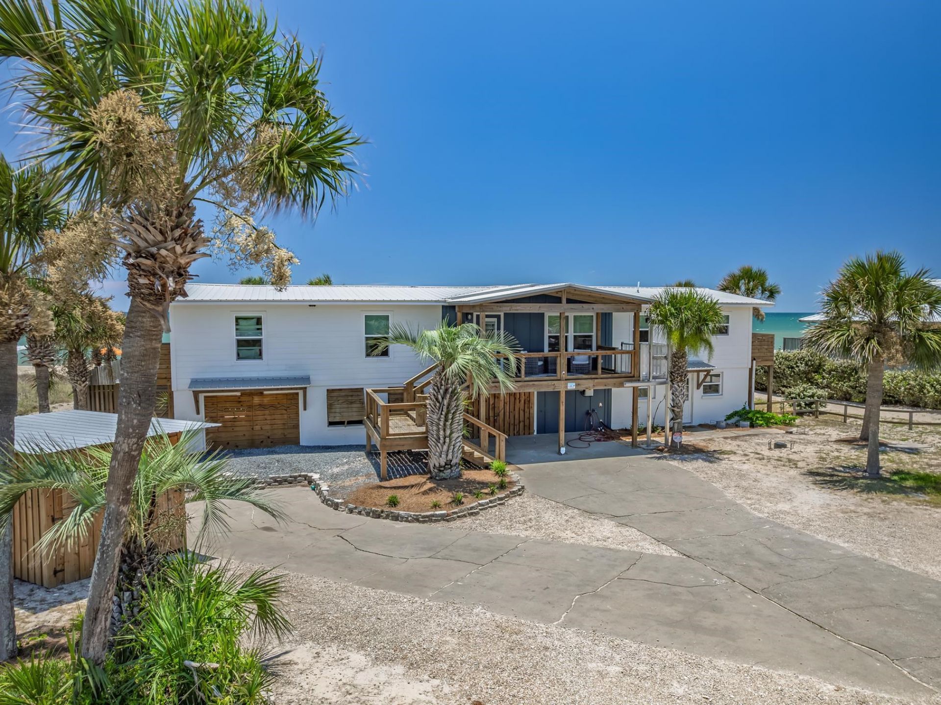 956 W Gorrie Drive, Saint George Island, FL 32328 Photo