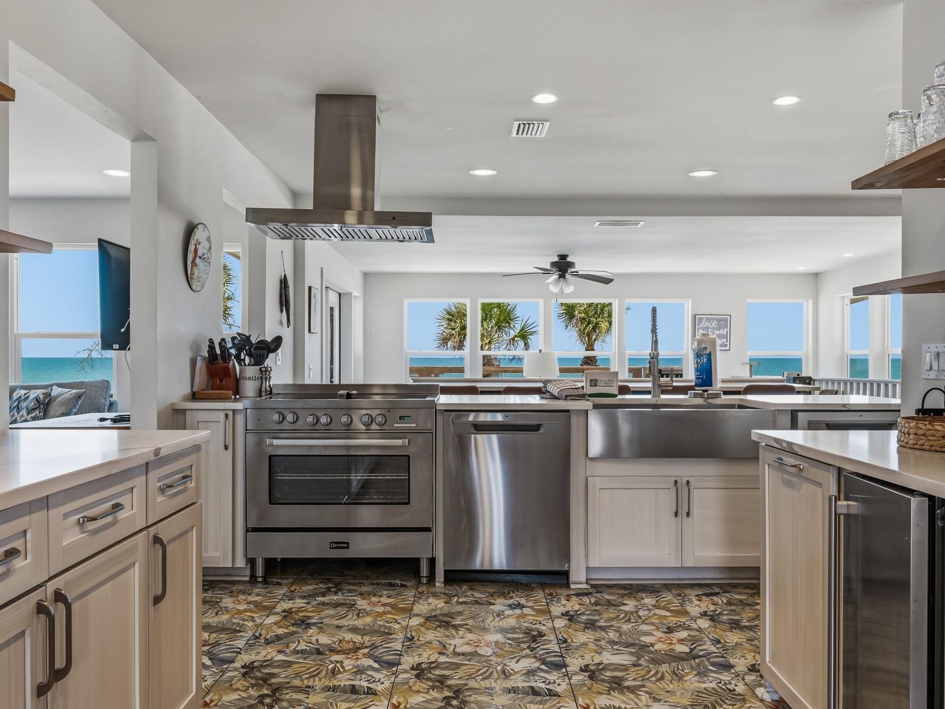 956 W Gorrie Drive, Saint George Island, FL 32328 Photo