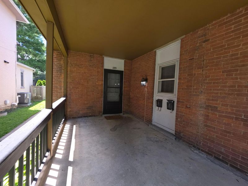 189 N Washington Street , Delaware, OH 43015 Photo 2