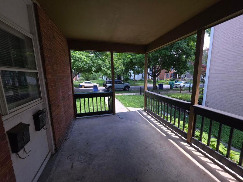 189 N Washington Street, Delaware, OH 43015 Photo 4