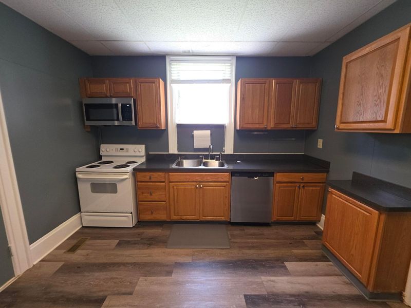 189 N Washington Street , Delaware, OH 43015 Photo 6