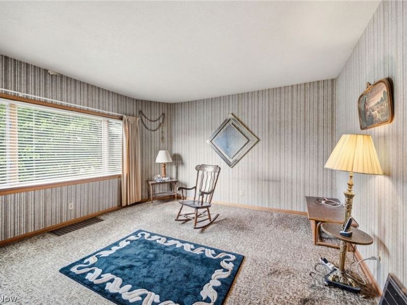 403 Barrett Road, Berea, OH 44017 Photo 4
