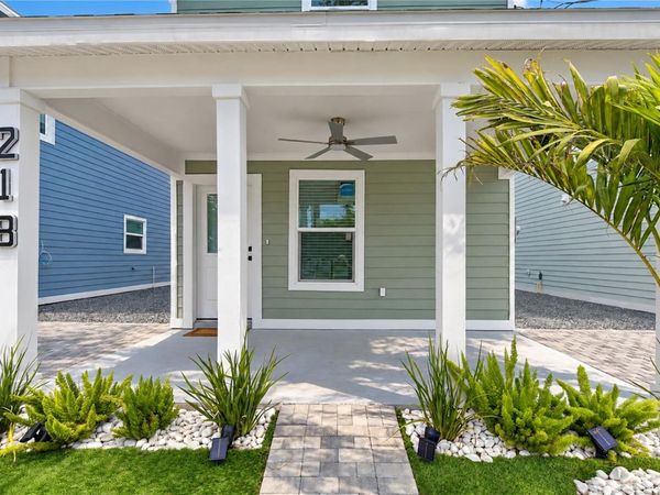 218 8TH AVENUE DRIVE W, BRADENTON, FL 34205