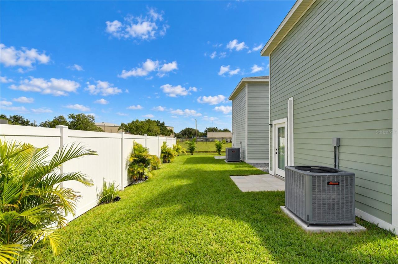 218 8th Avenue Drive W, Bradenton, FL 34205 Photo