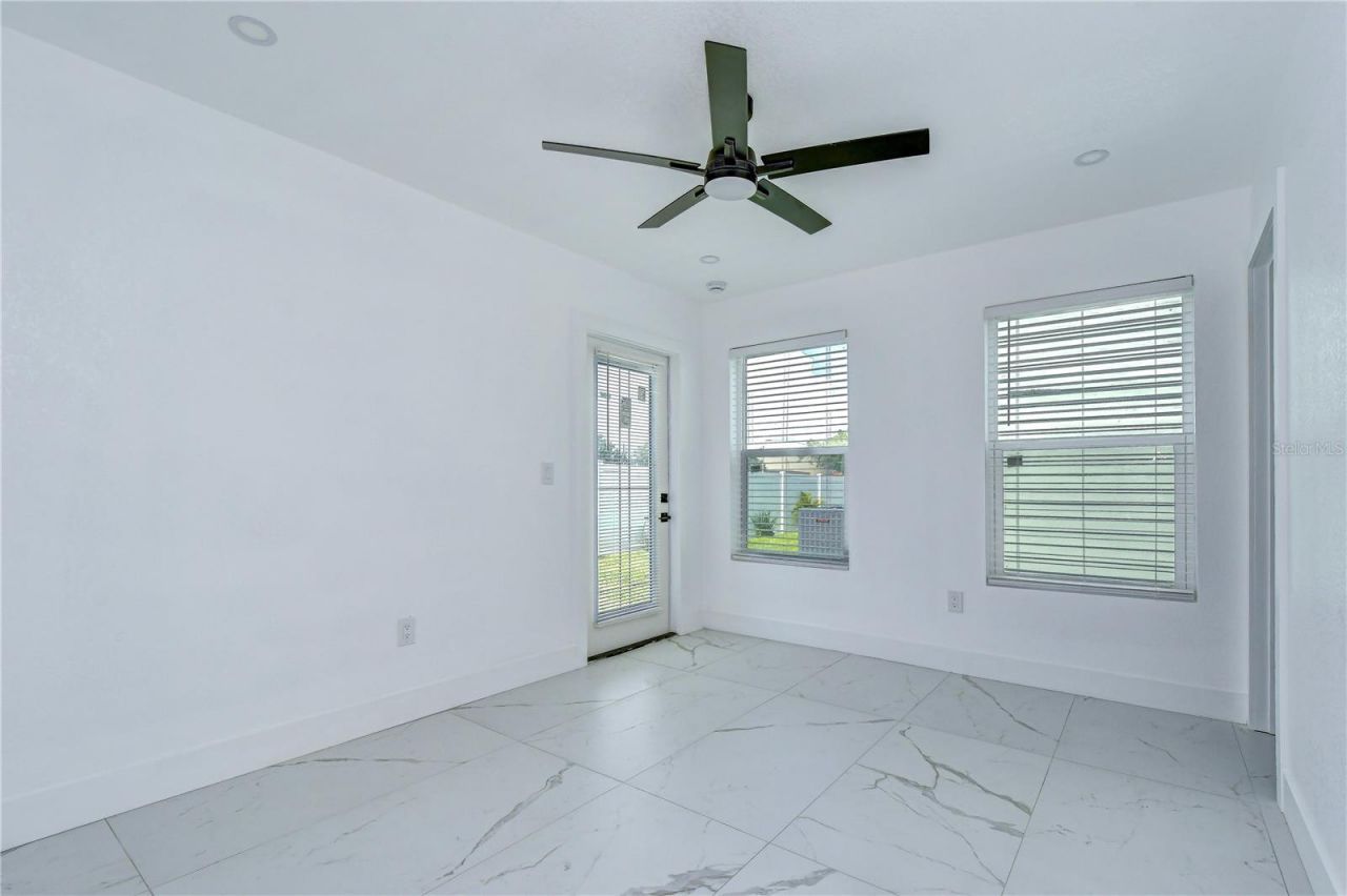 222 8th Avenue Drive W, Bradenton, FL 34205 Photo
