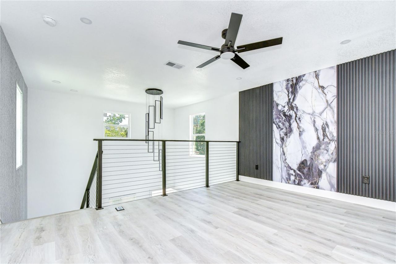 222 8th Avenue Drive W, Bradenton, FL 34205 Photo