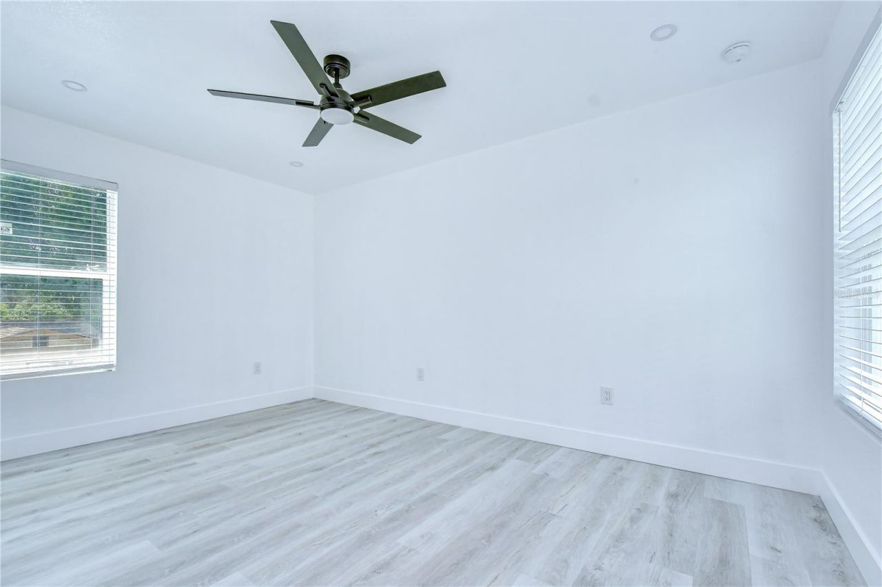 222 8th Avenue Drive W, Bradenton, FL 34205 Photo