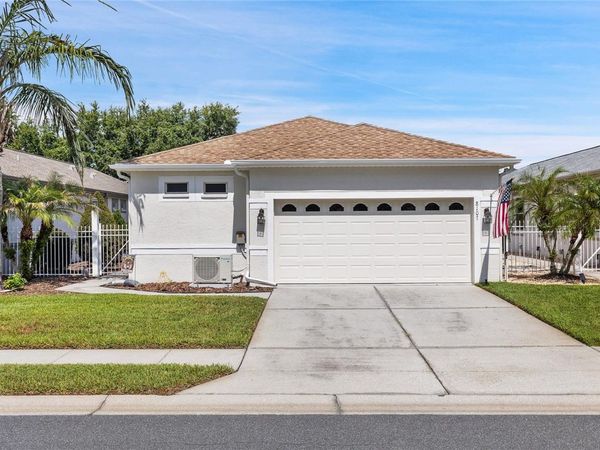 8107 PONKAN ROAD , LAND O LAKES, FL 34637