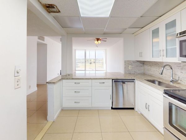 3080 N Course Drive, Unit 604, Pompano Beach, FL 33069