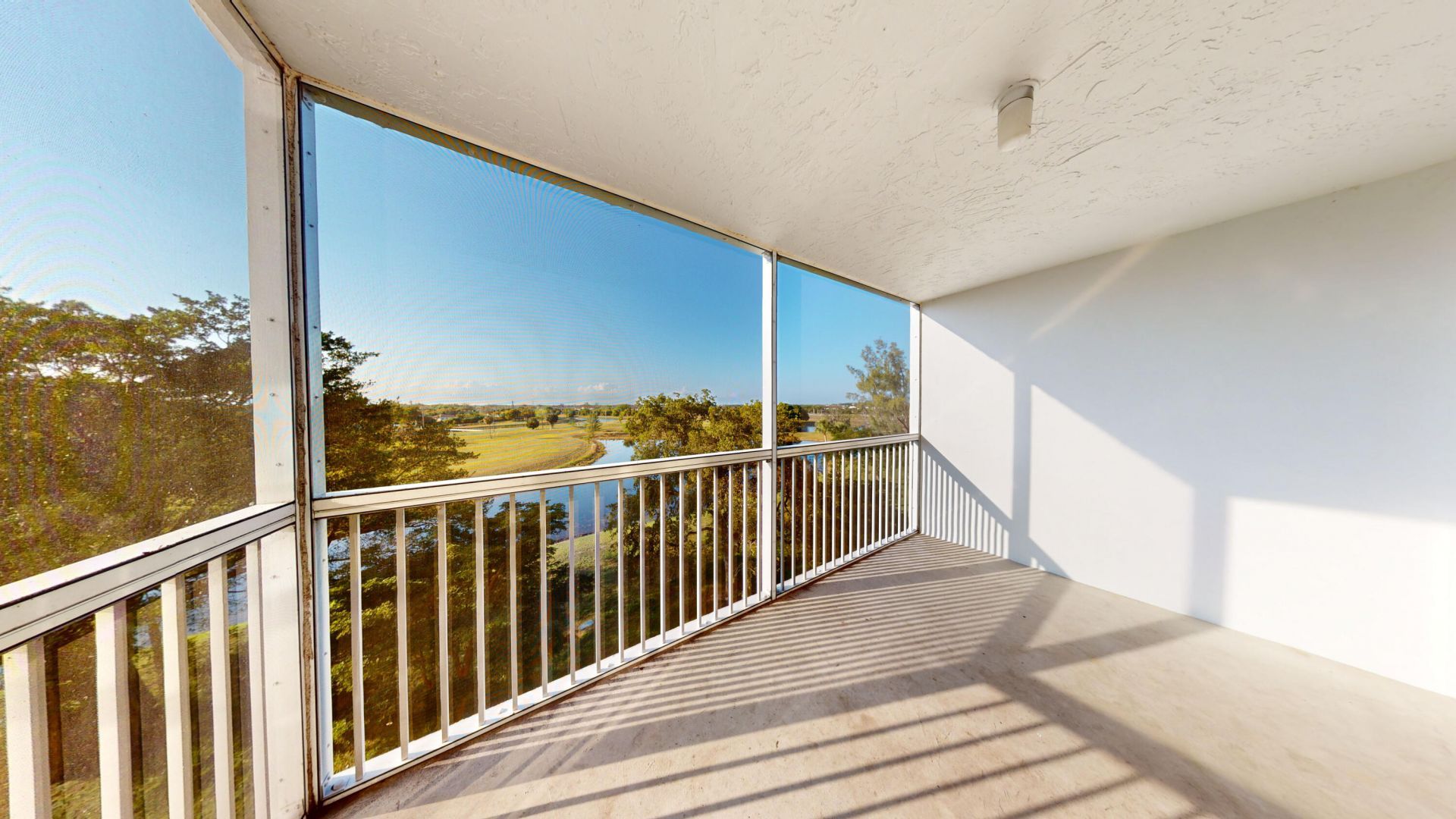 3080 N Course Drive, Unit 604, Pompano Beach, FL 33069 Photo