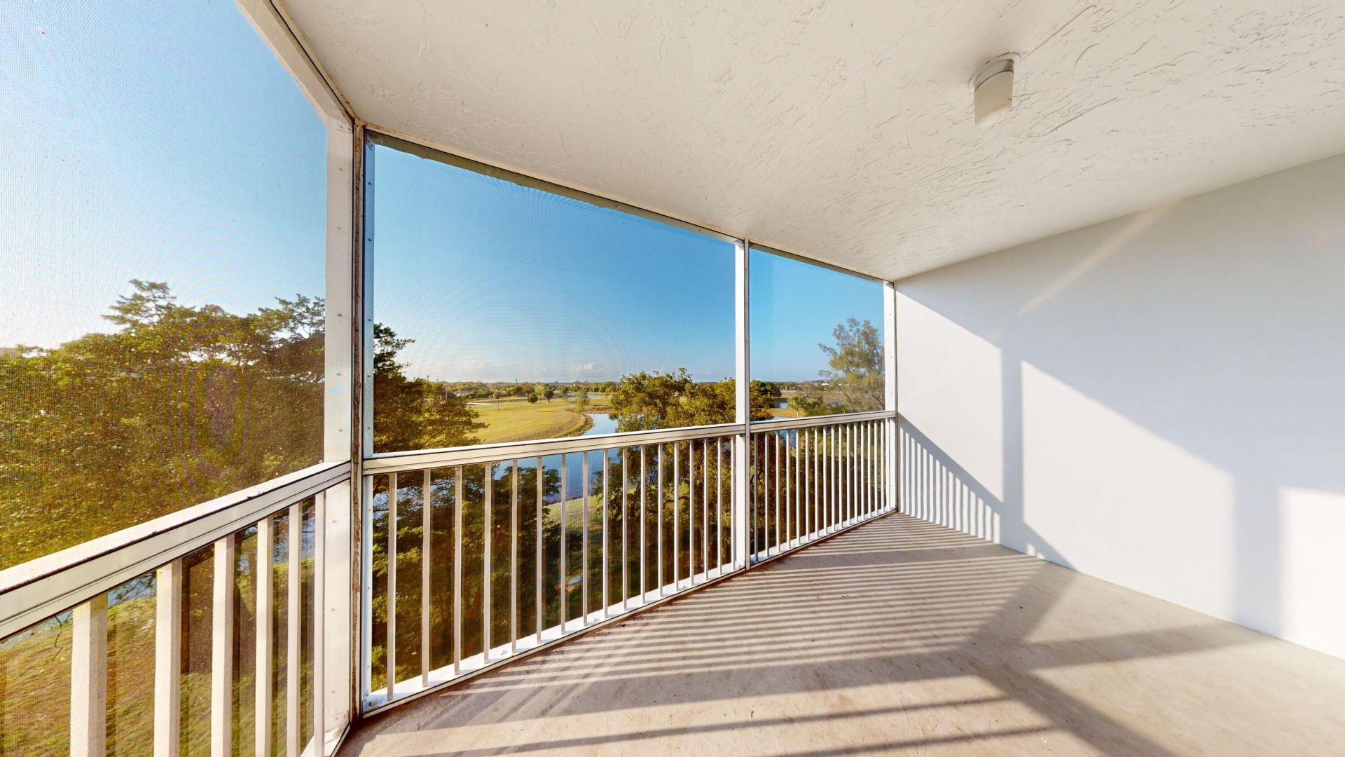 3080 N Course Drive, Unit 604, Pompano Beach, FL 33069 Photo