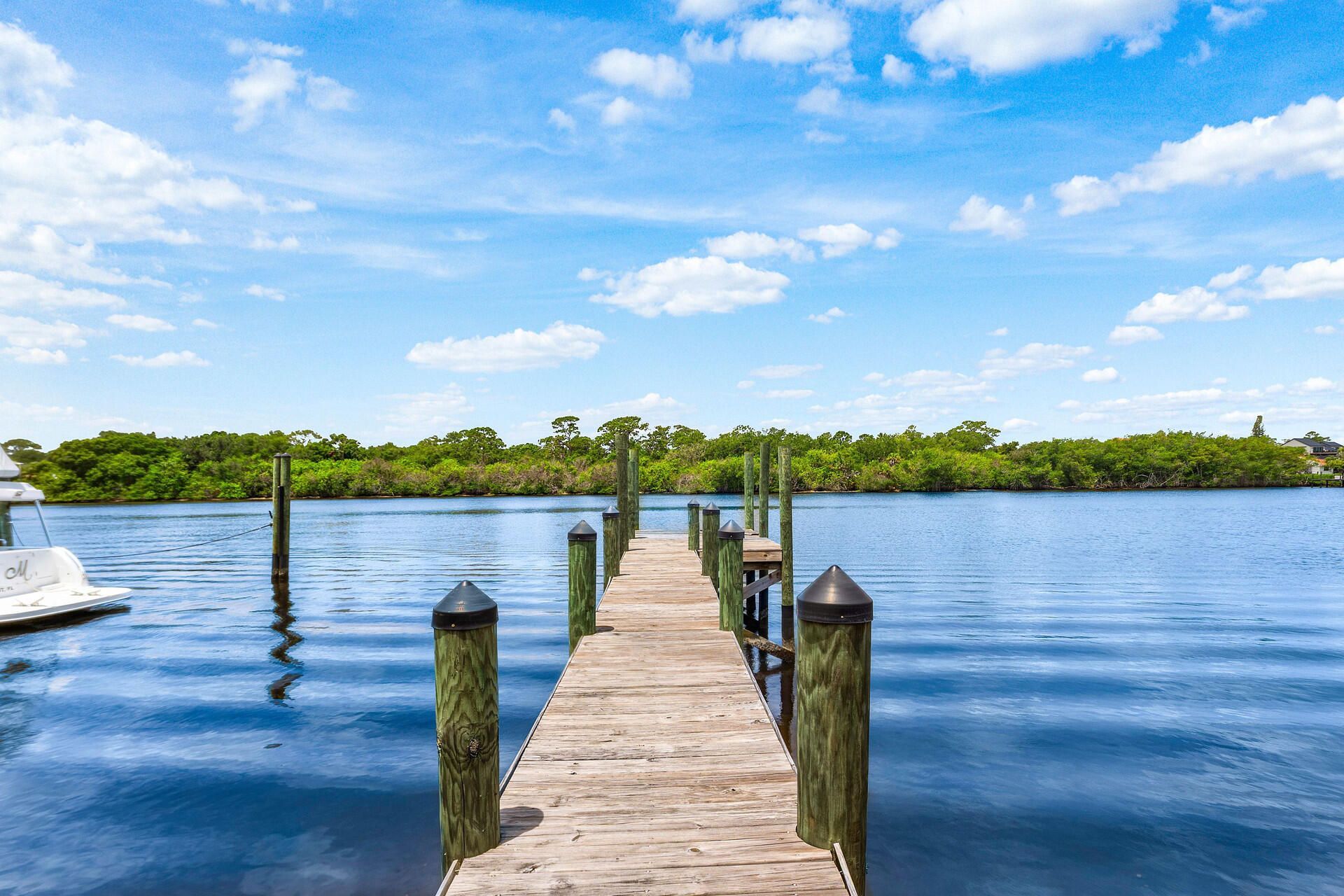 205 SE Fiore Bello, Port Saint Lucie, FL 34952 Photo