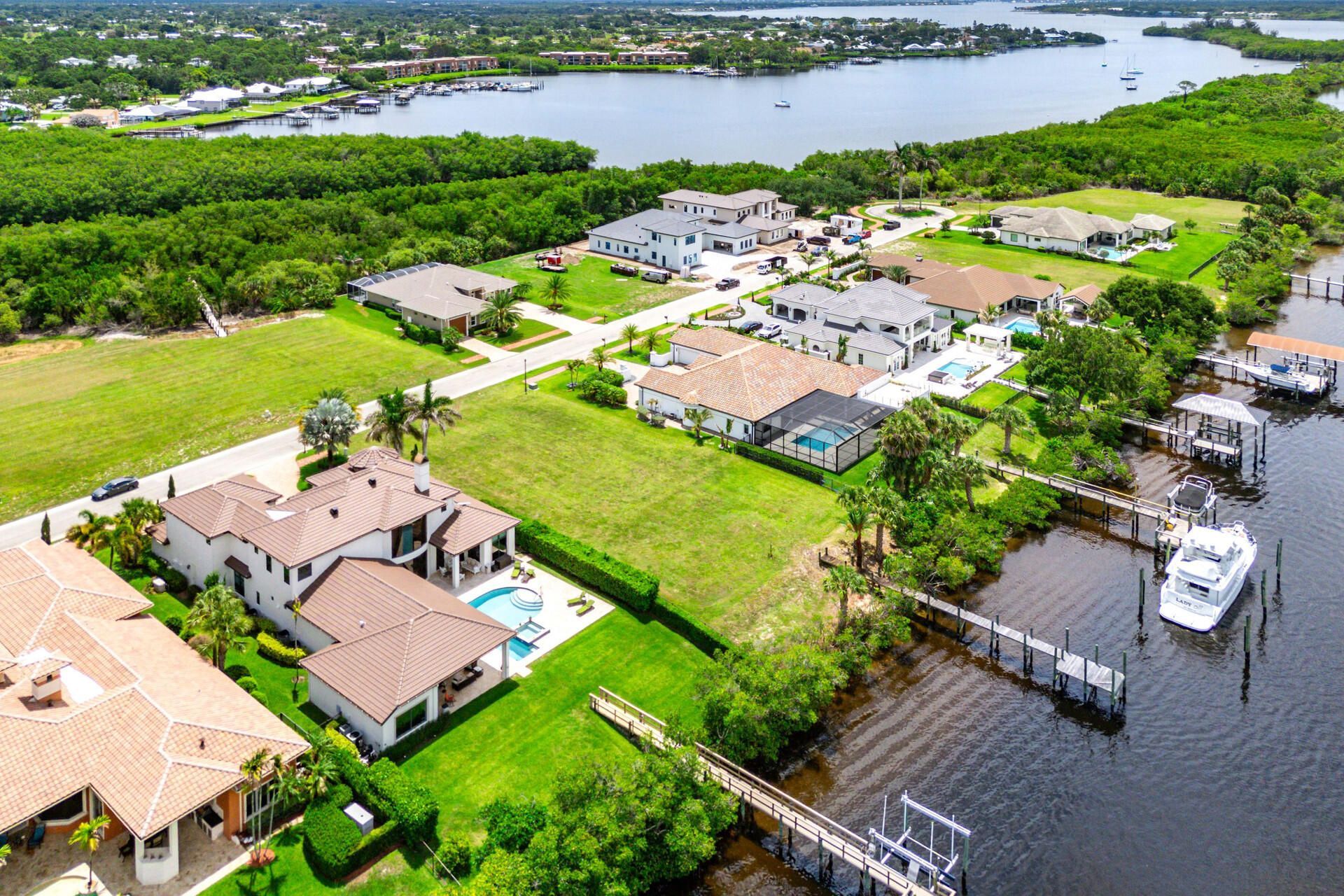 205 SE Fiore Bello, Port Saint Lucie, FL 34952 Photo