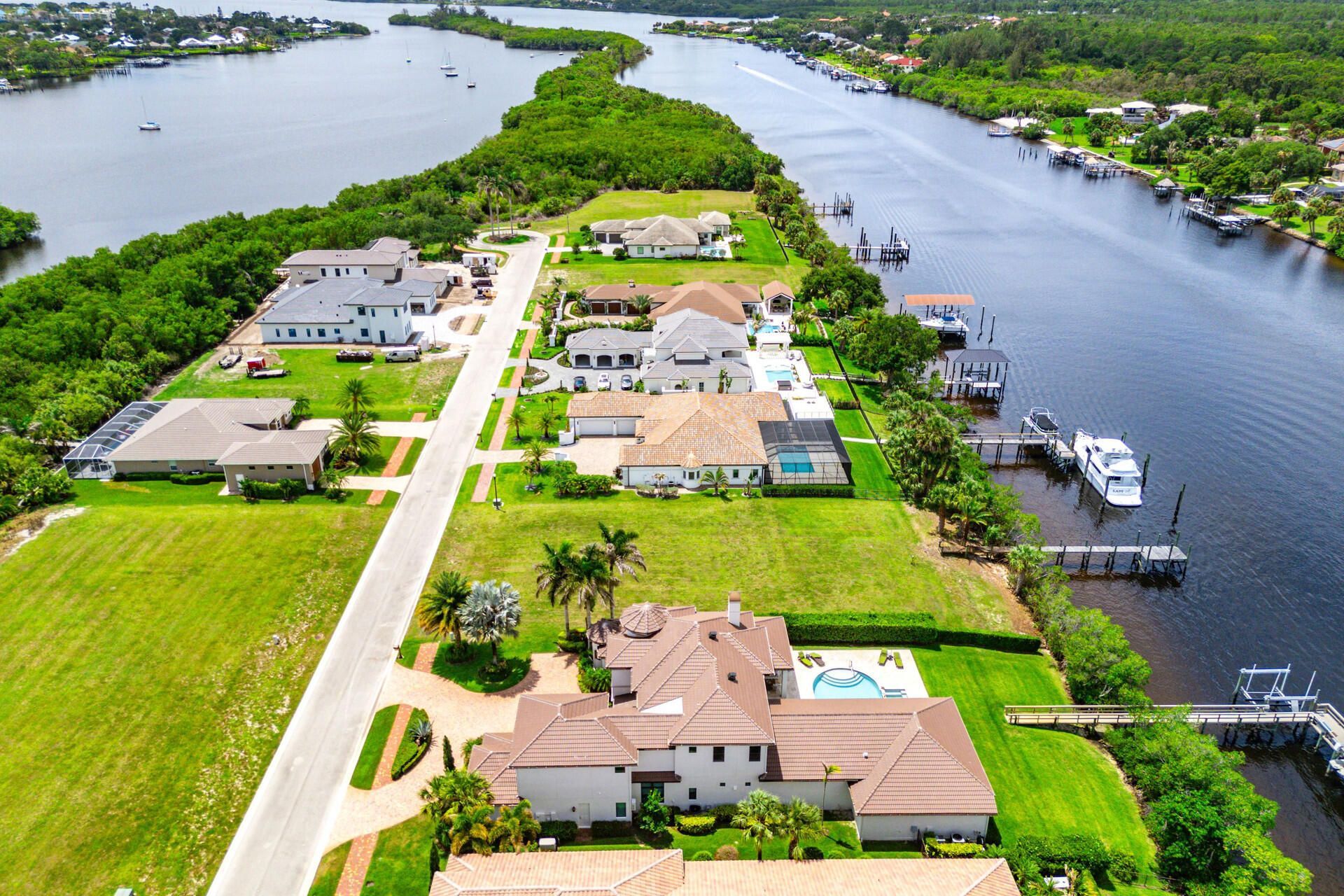 205 SE Fiore Bello, Port Saint Lucie, FL 34952 Photo