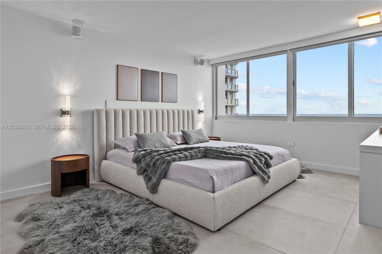7135 Collins Ave , Unit 1216, Miami Beach, FL 33141 Photo