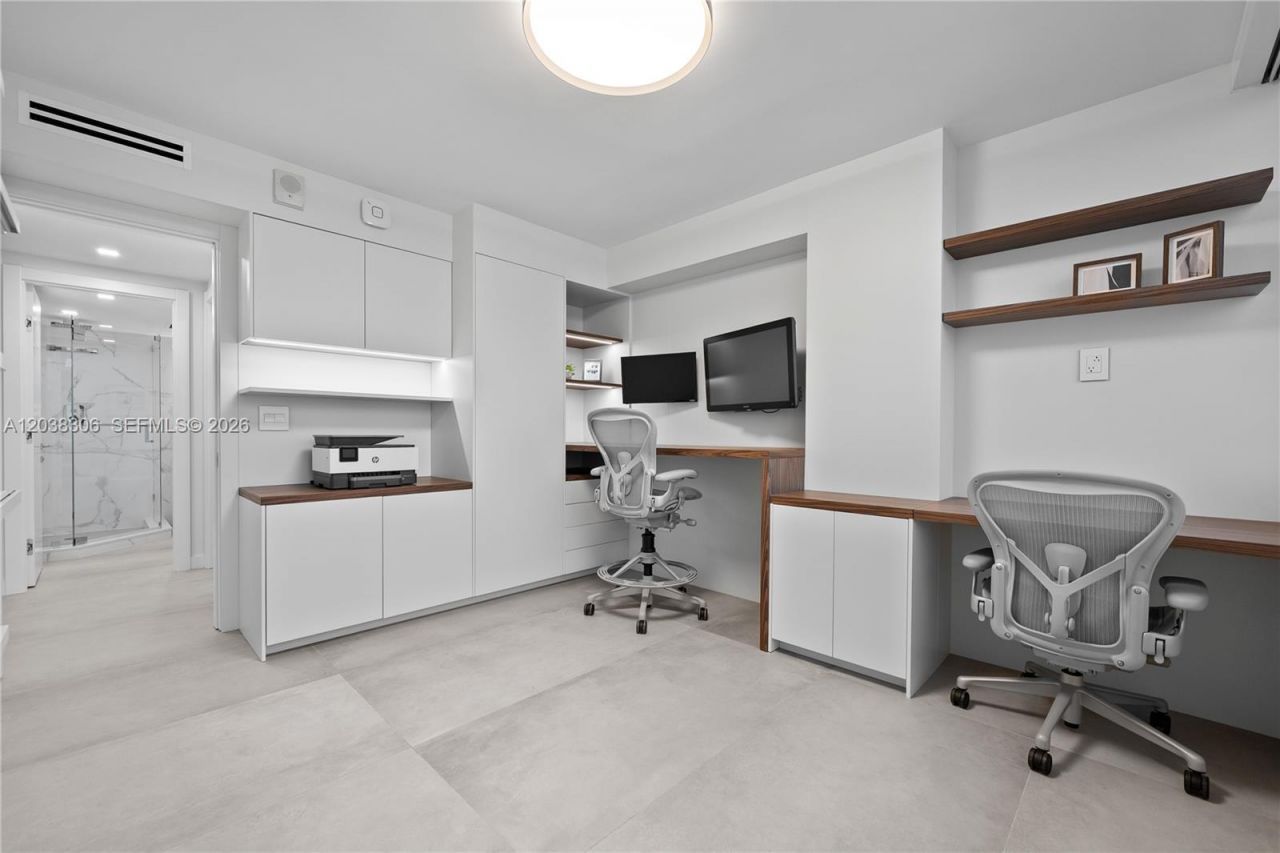 7135 Collins Ave , Unit 1216, Miami Beach, FL 33141 Photo