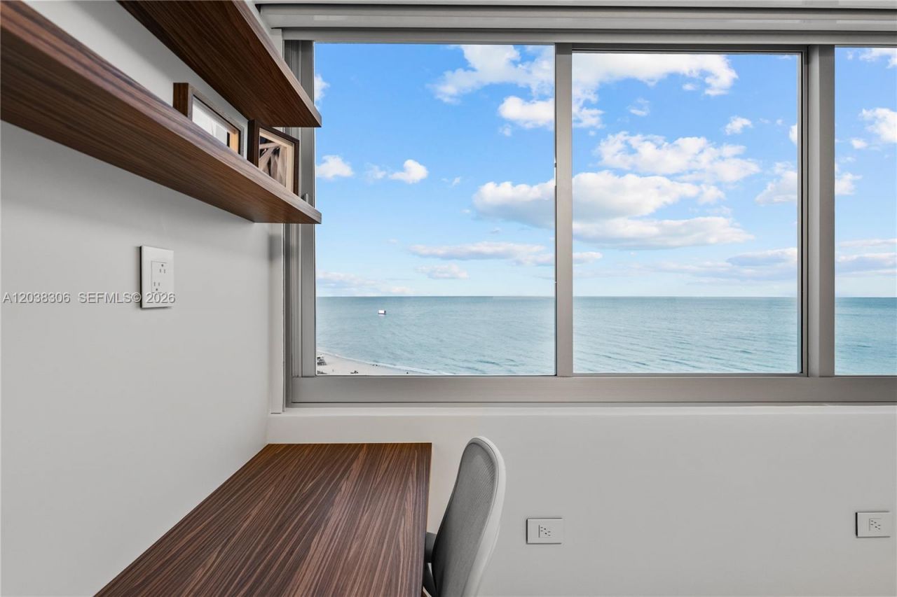 7135 Collins Ave , Unit 1216, Miami Beach, FL 33141 Photo