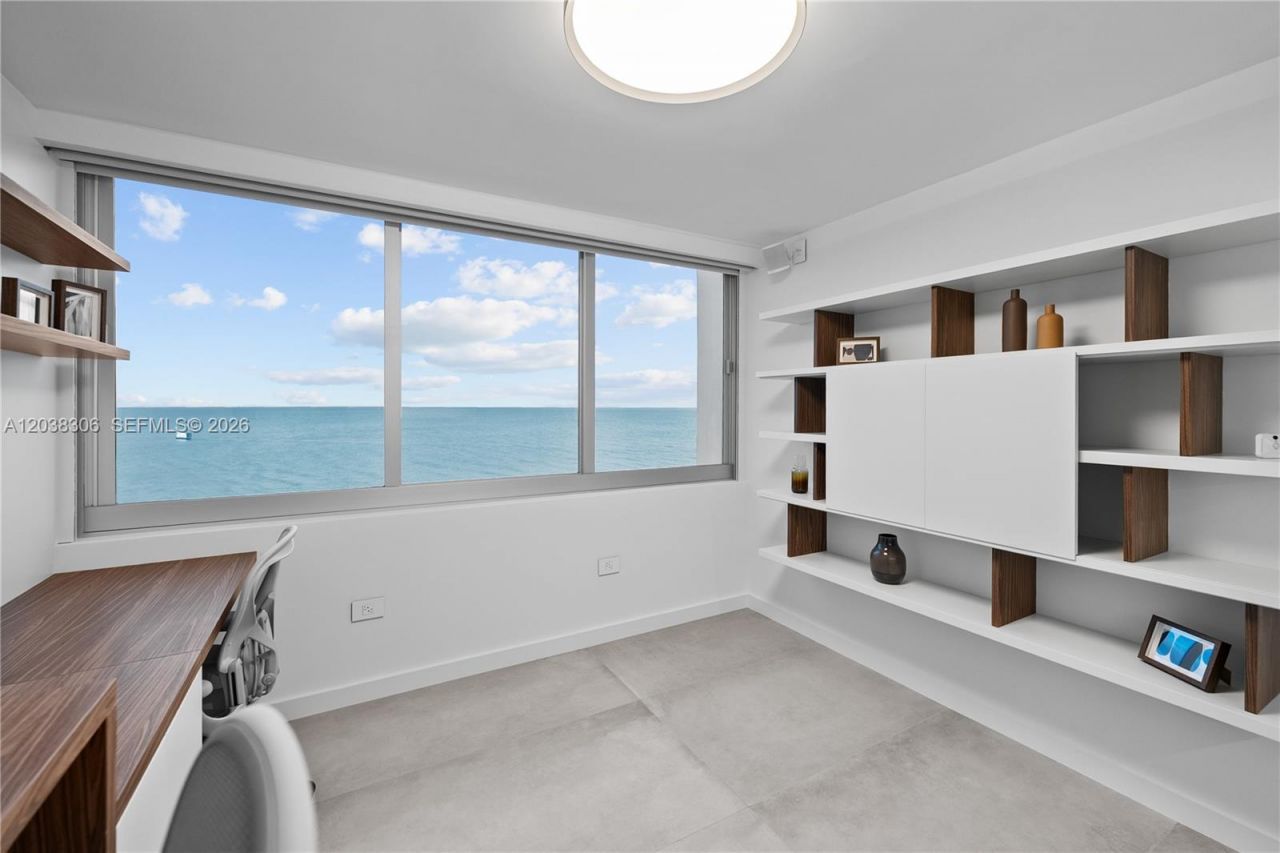 7135 Collins Ave , Unit 1216, Miami Beach, FL 33141 Photo