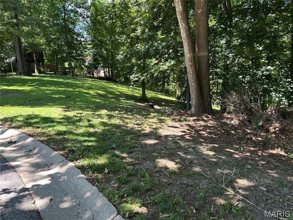 114 W Brittany Lane , O'Fallon, IL 62269