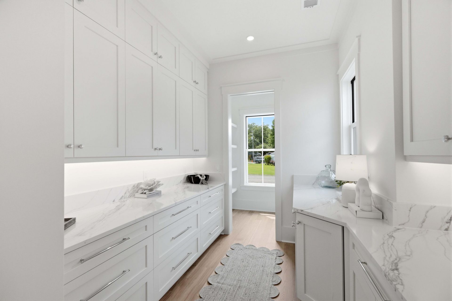 6 Vincent Drive Photo 16
