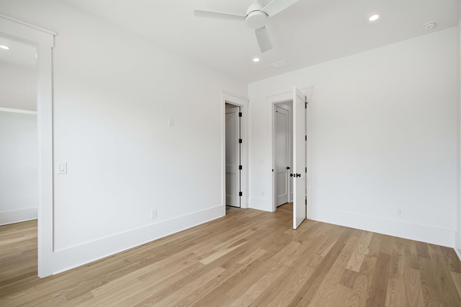 6 Vincent Drive Photo 18